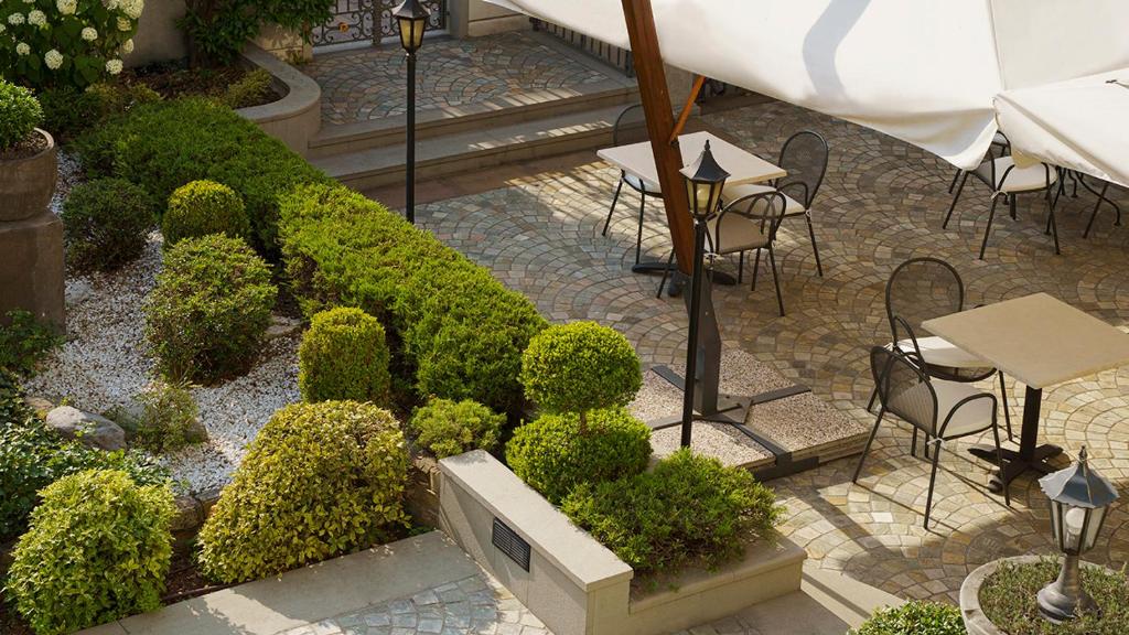 Zahrada ubytování Bes Hotel Villa Zoia