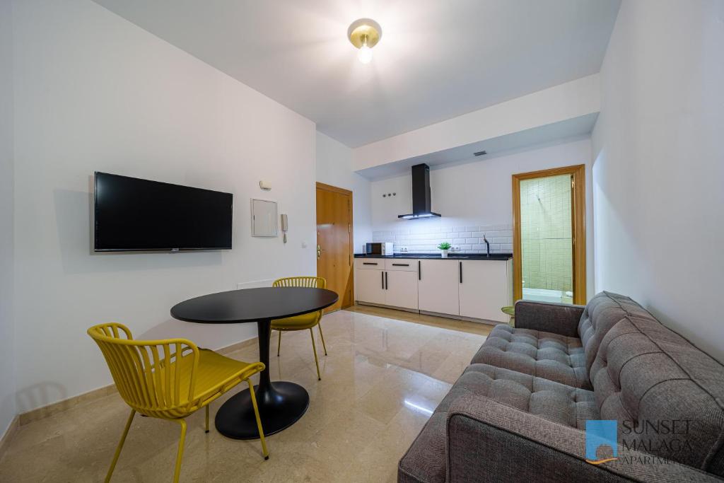 Kuchyňa alebo kuchynka v ubytovaní MALAGA CENTRAL SUITES - New Release