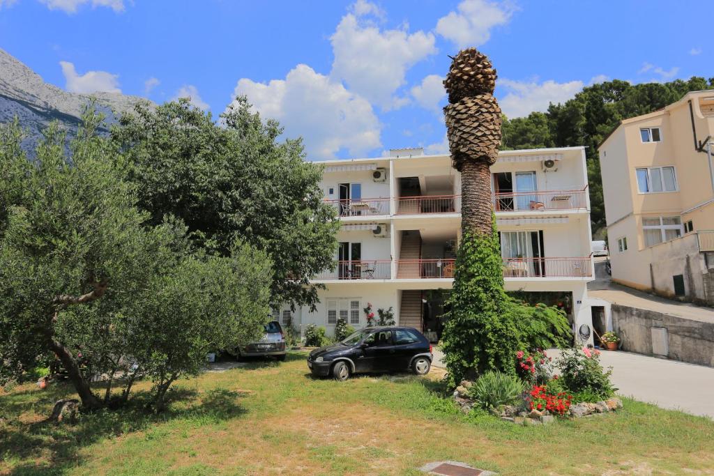 Budova, kde se apartmán nachází