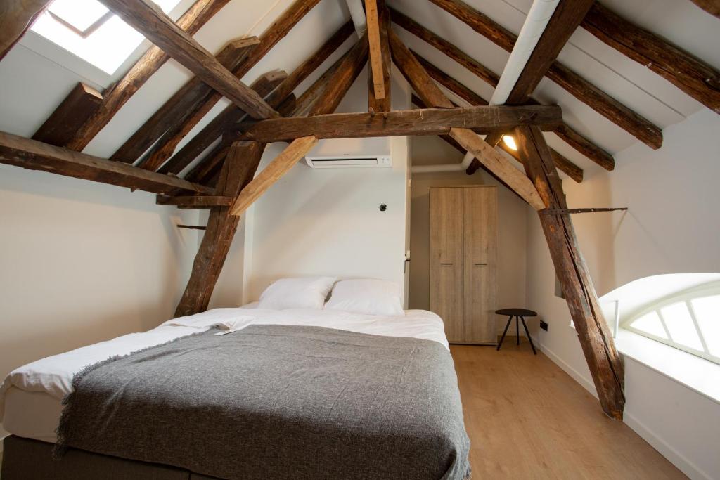 Ένα ή περισσότερα κρεβάτια σε δωμάτιο στο Short Stay Venlo