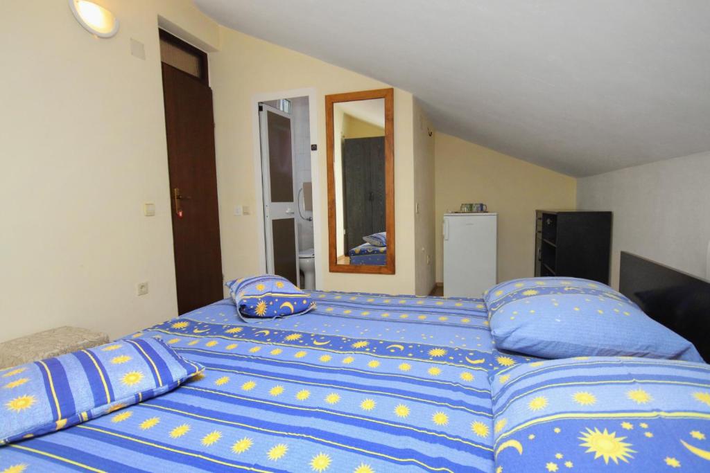 Fotografia z galérie ubytovania Double Room Njivice 5458a v Njivice