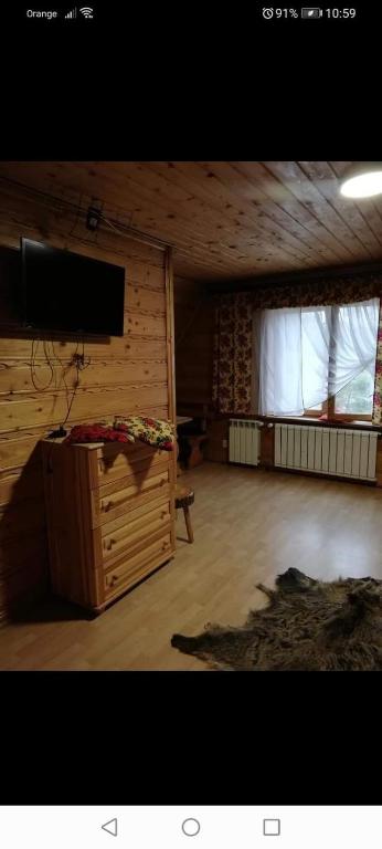 Agroturystyka Pod Lasem - Quadruple Room With Mountain View