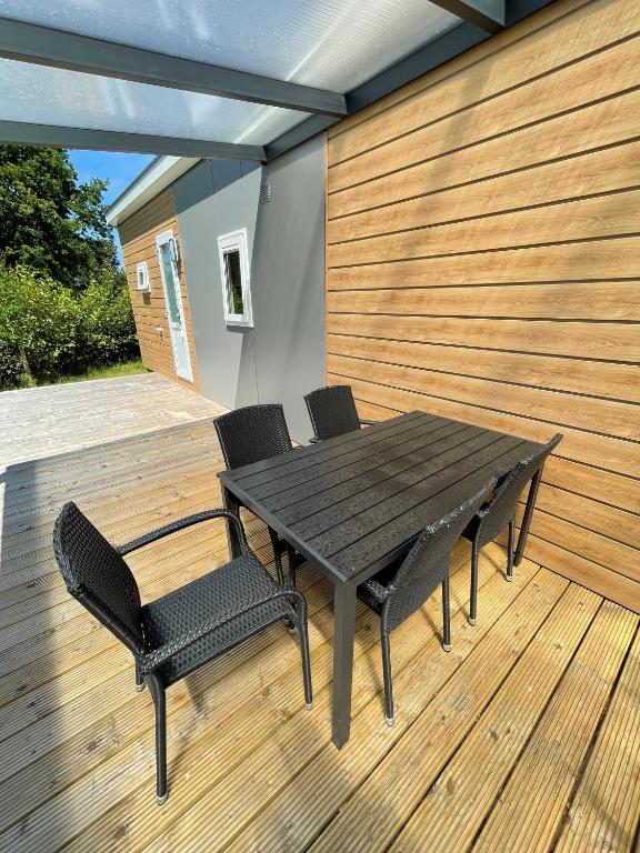 Fotografie z fotogalerie ubytování Camping de Duinhoeve Chalet Zeeland not for companies v destinaci Burgh Haamstede