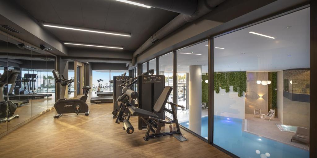 Fitness centrum a/nebo fitness zařízení v ubytování Aminess Laurel Khalani Hotel
