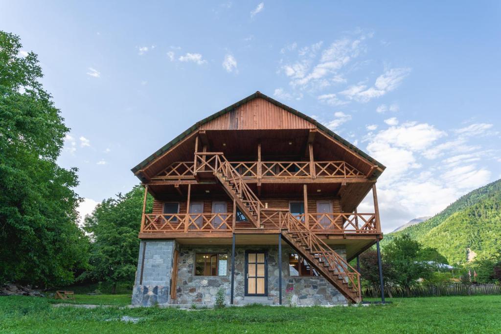Příroda nedaleko penzionu