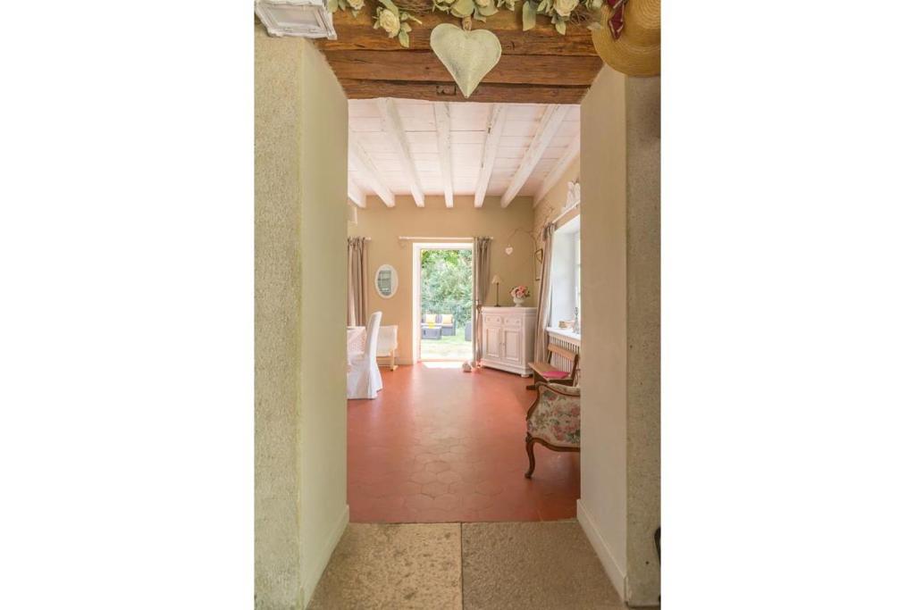 Fotografie z fotogalerie ubytování Manderley v destinaci Arceau
