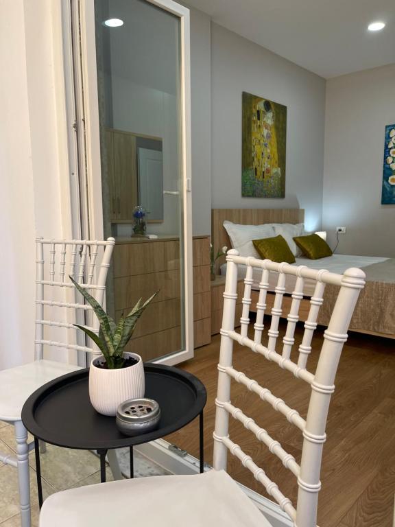 Franci's apartament No.2 - Image 13