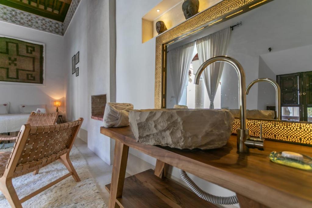 Oleskelutila majoituspaikassa Riad Safar