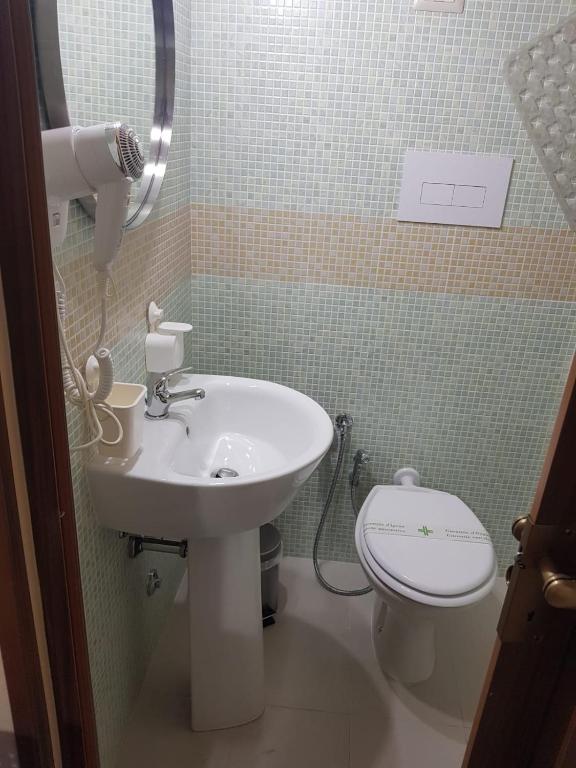 Koupelna v ubytování B&B Bonlet