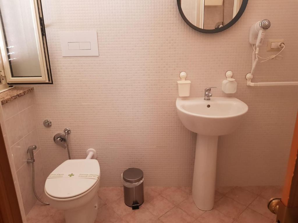 Koupelna v ubytování B&B Bonlet