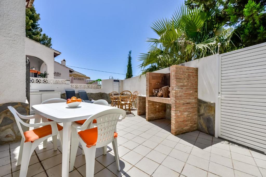 Patio alebo iná vonkajšia časť ubytovania Villas Guzman - San Jaime