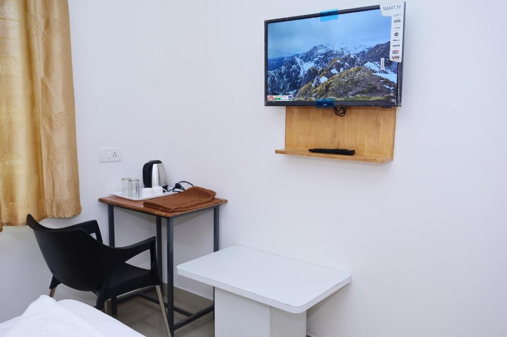 TV a/nebo společenská místnost v ubytování Hotel Stay Shine
