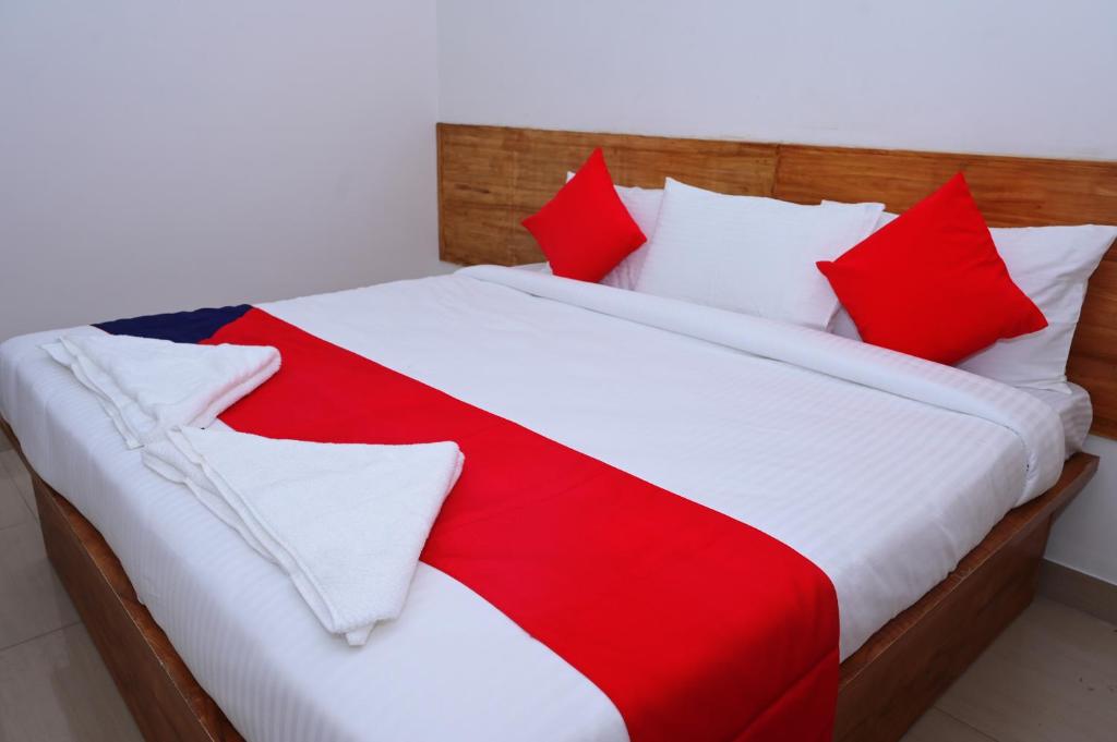 Postel nebo postele na pokoji v ubytování Hotel Stay Shine