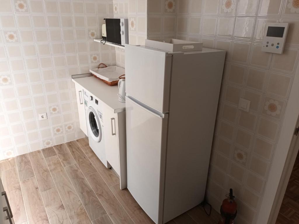 Kuchyňa alebo kuchynka v ubytovaní NEW MARITIMO