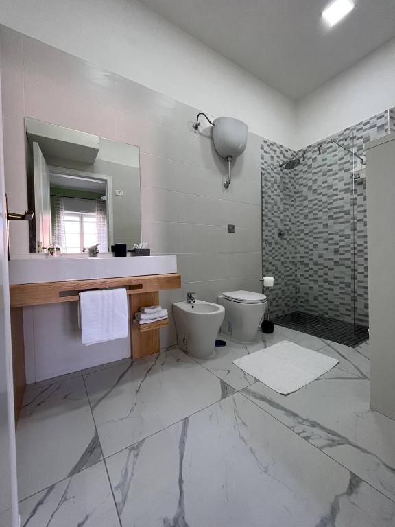 A bathroom at Pompeii's Treasures
