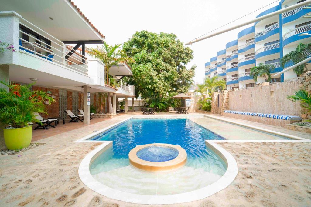 Bassein majutusasutuses Santorini Villas Santa Marta või selle lähedal