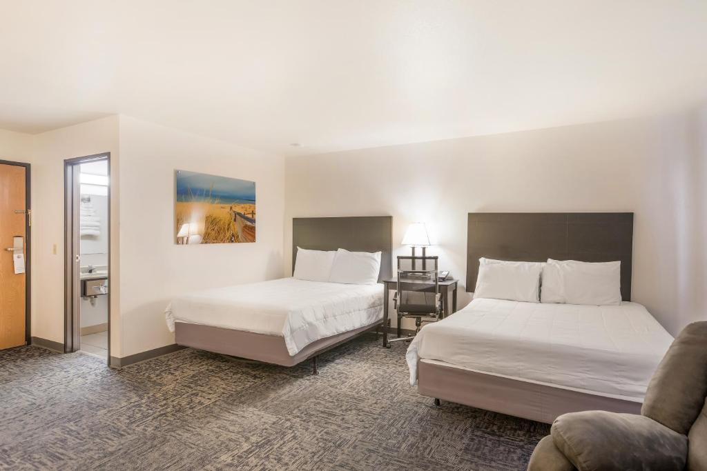 Americas Best Value Inn & Suites-Birch Run - Habitación Queen Con Dos Camas Queen