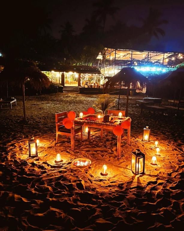 Fotografie z fotogalerie ubytování Anahata Retreat Beach Front Ashwem Goa v destinaci Mandrem