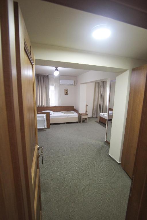 Teju Hotels - 