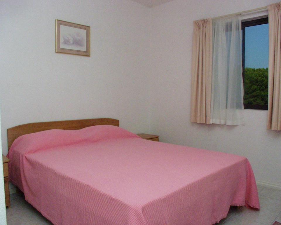 Postel nebo postele na pokoji v ubytování Apartments with a parking space Sutivan, Brac - 747