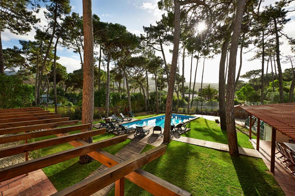Villa Casa Amarela, Colares, Portugal - Booking.com
