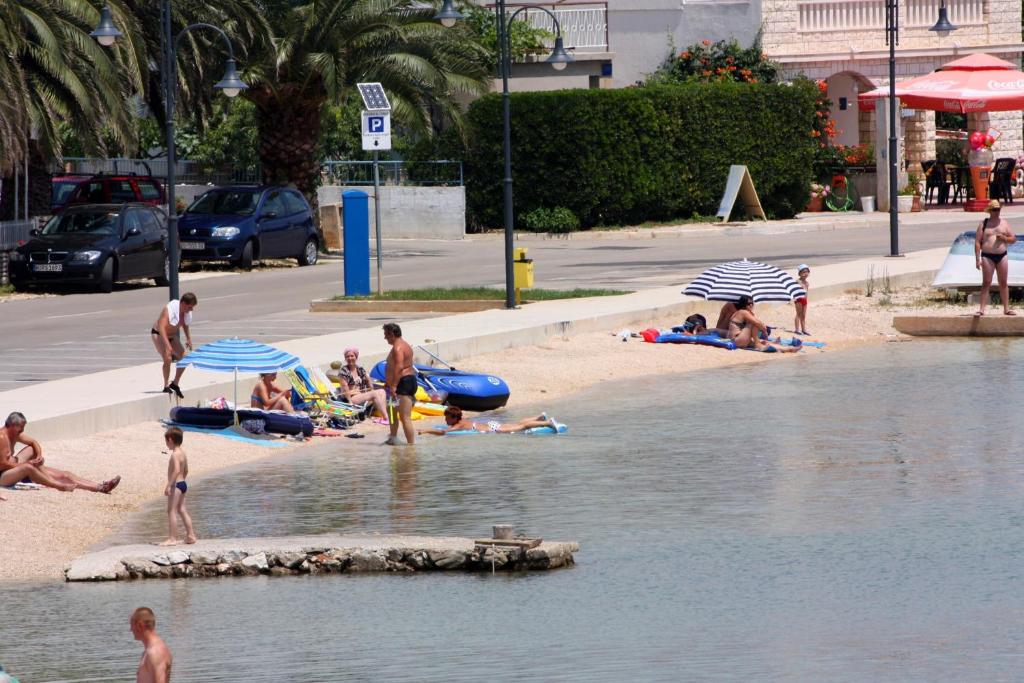 Hosté ubytování Apartments by the sea Rogoznica - 1089