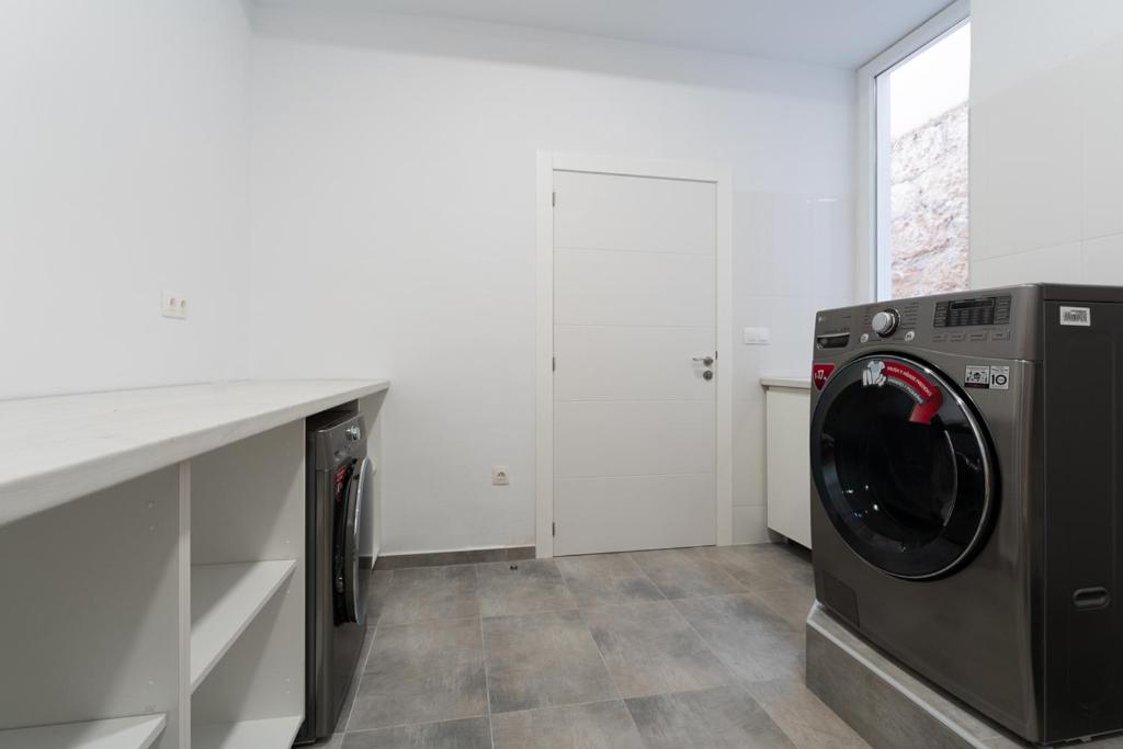 Fotografie z fotogalerie ubytování Suite Loft 4 PAX by costablancarent v destinaci Denia