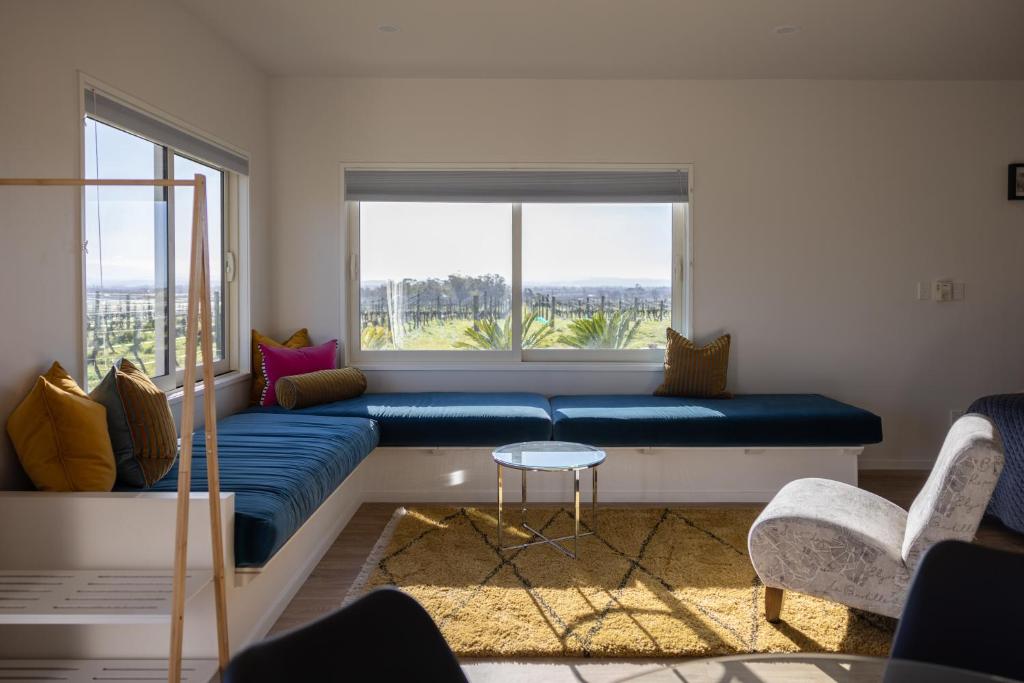 305 in the Vines - Resim 27