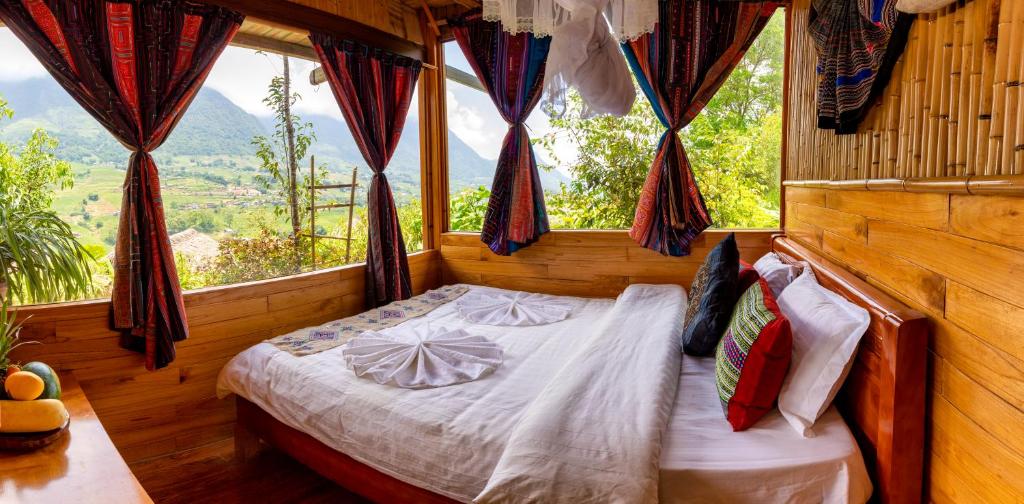 Hmong house Sapa - 1