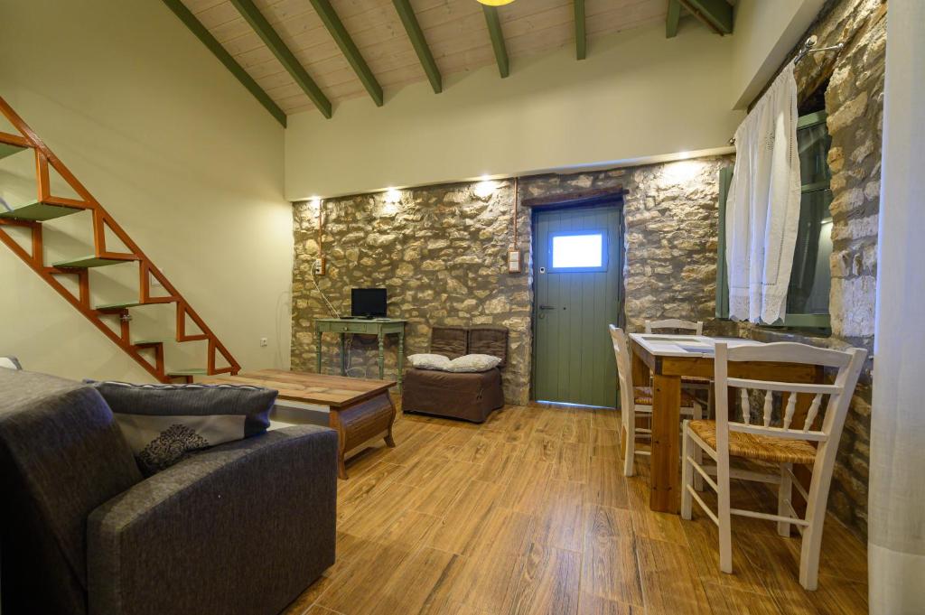 A seating area at Kalochori Luxury Cottage