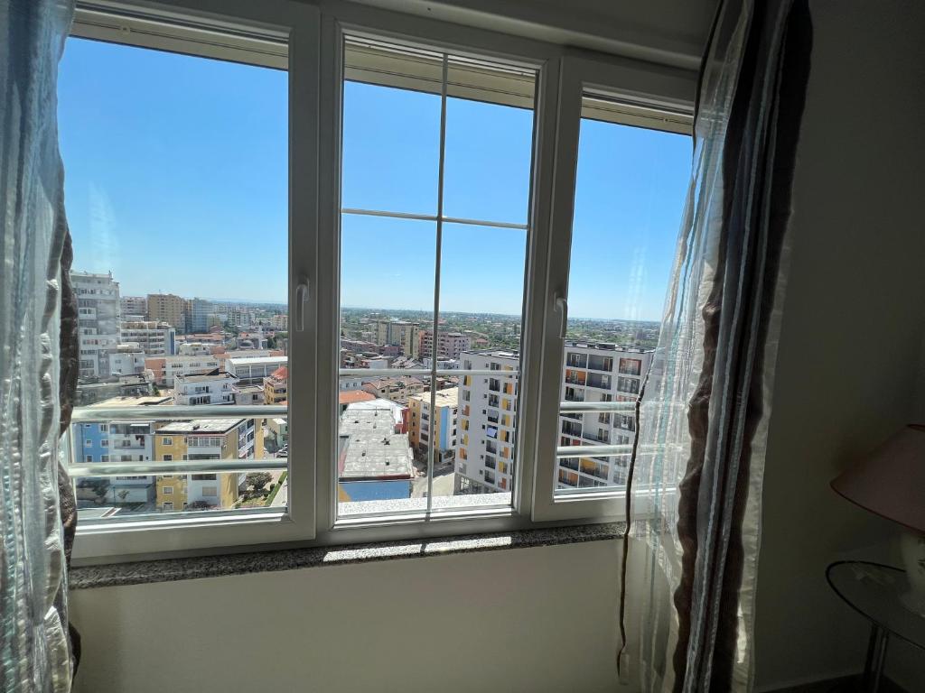 Nespecifikovaný výhled na hory nebo výhled na hory při pohledu z apartmánu