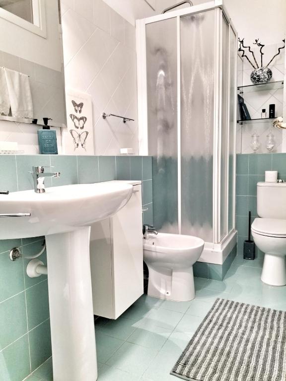 A bathroom at Residenza Santi Muratori