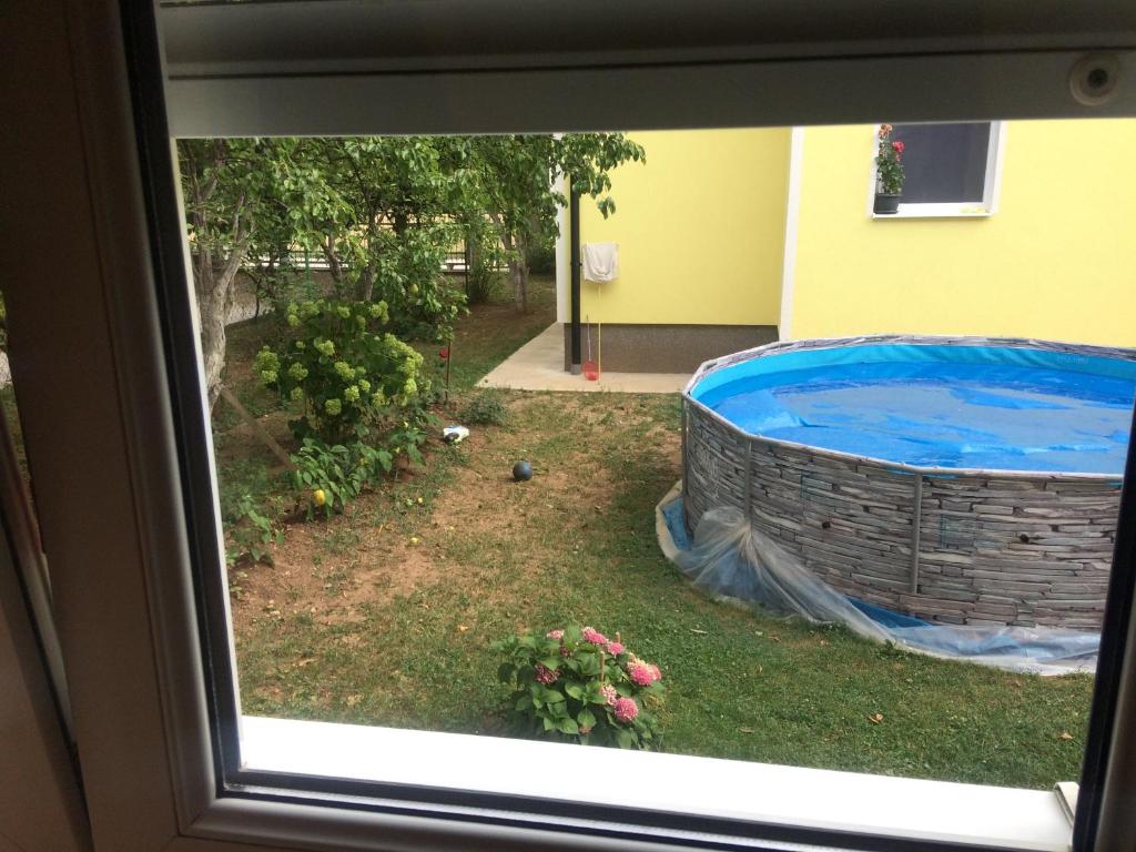 Zahrada ubytování Miki