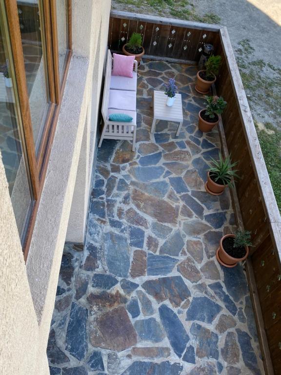 Patio nebo venkovní prostory v ubytování Lanchvali Inn