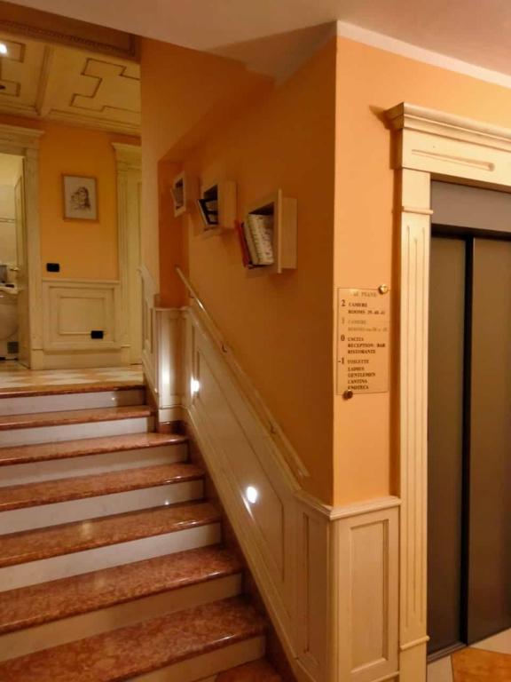 Fotografie z fotogalerie ubytování Hotel Due Colonne v destinaci San Bonifacio