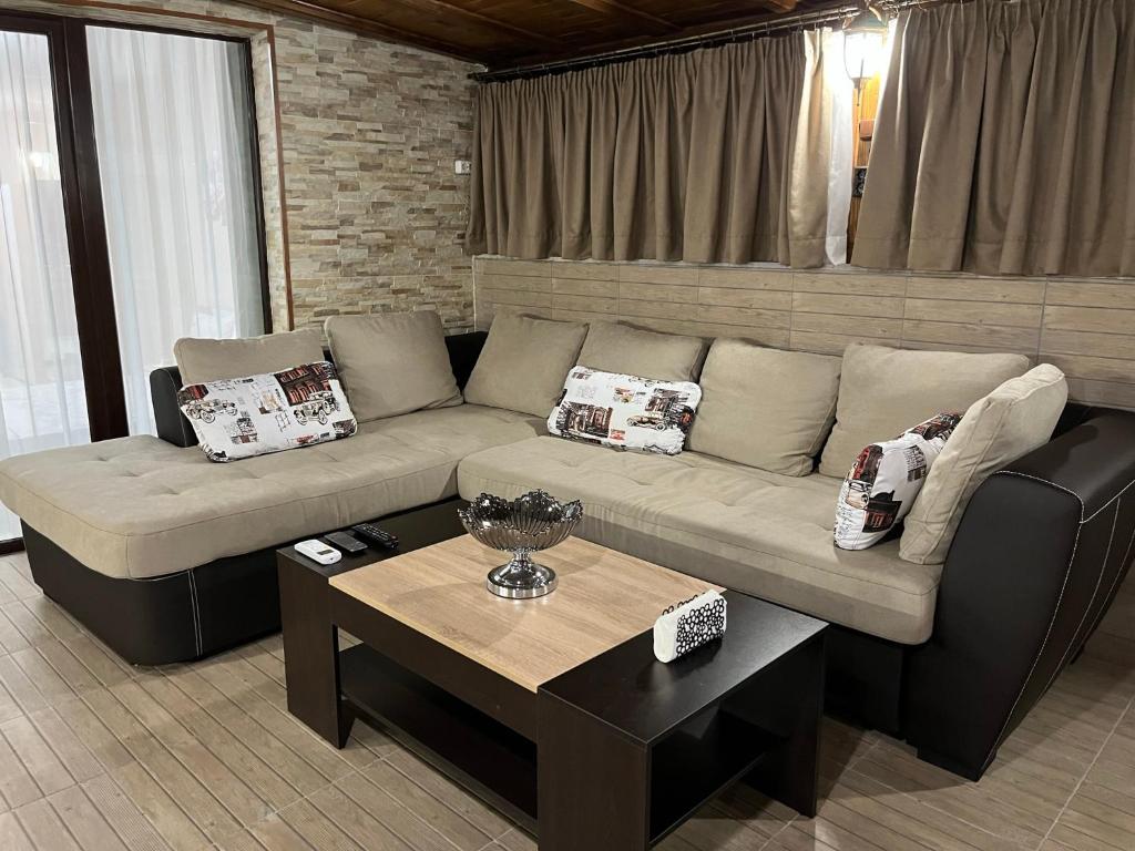 Posezení v ubytování Georgievi Apartments Sandanski