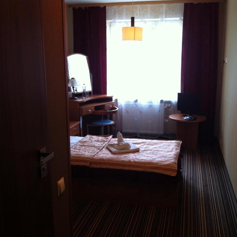 Hotel Partner - Eenpersoonskamer Met Badkamer