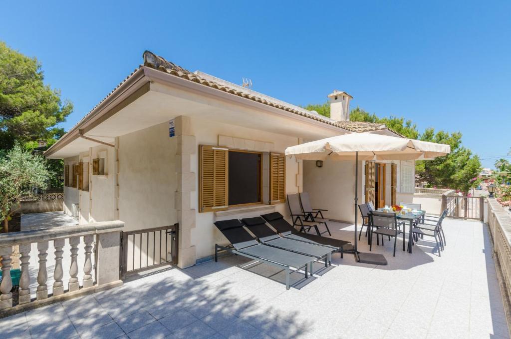Fotografie z fotogalerie ubytování YourHouse Villa Canta town house v destinaci Playa de Muro