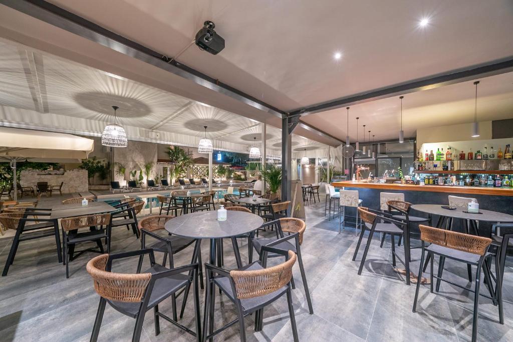 Makris Yialos Apartments - 12