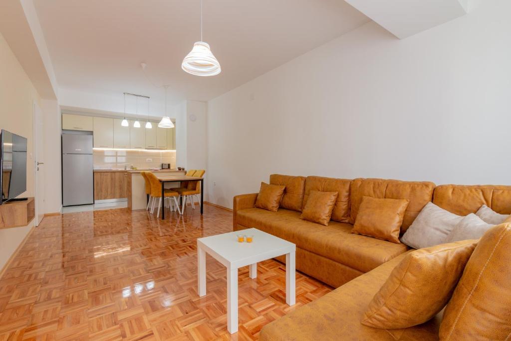 Кухня або міні-кухня у K&F Apartments
