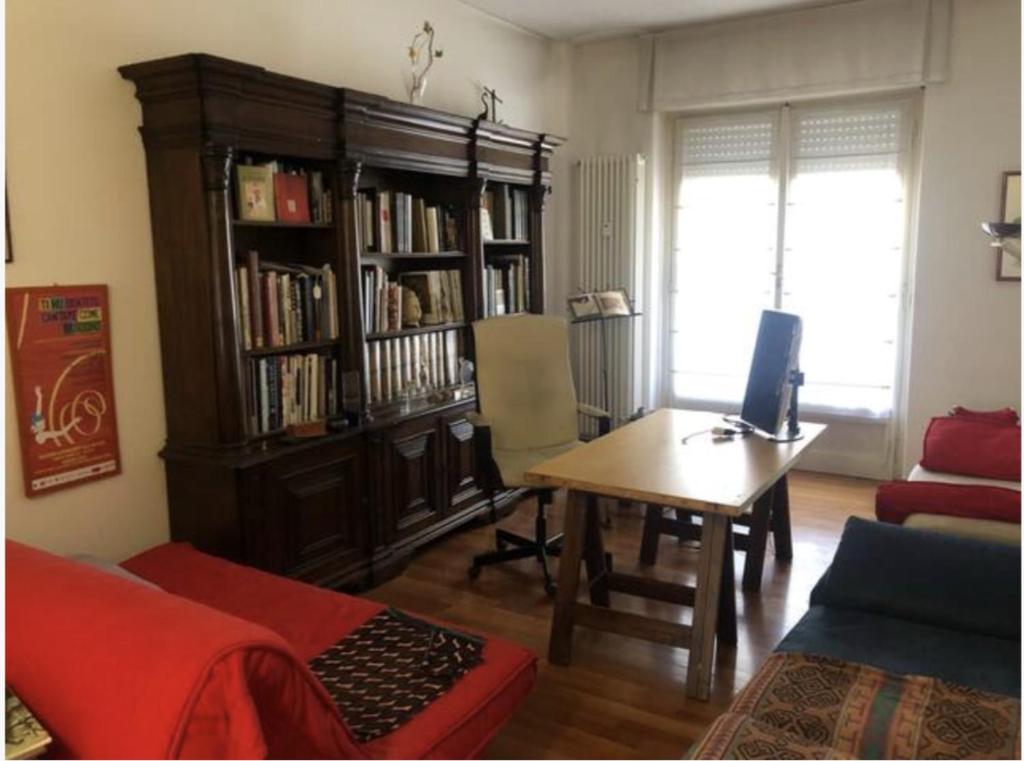 Biblioteca nell'affittacamere