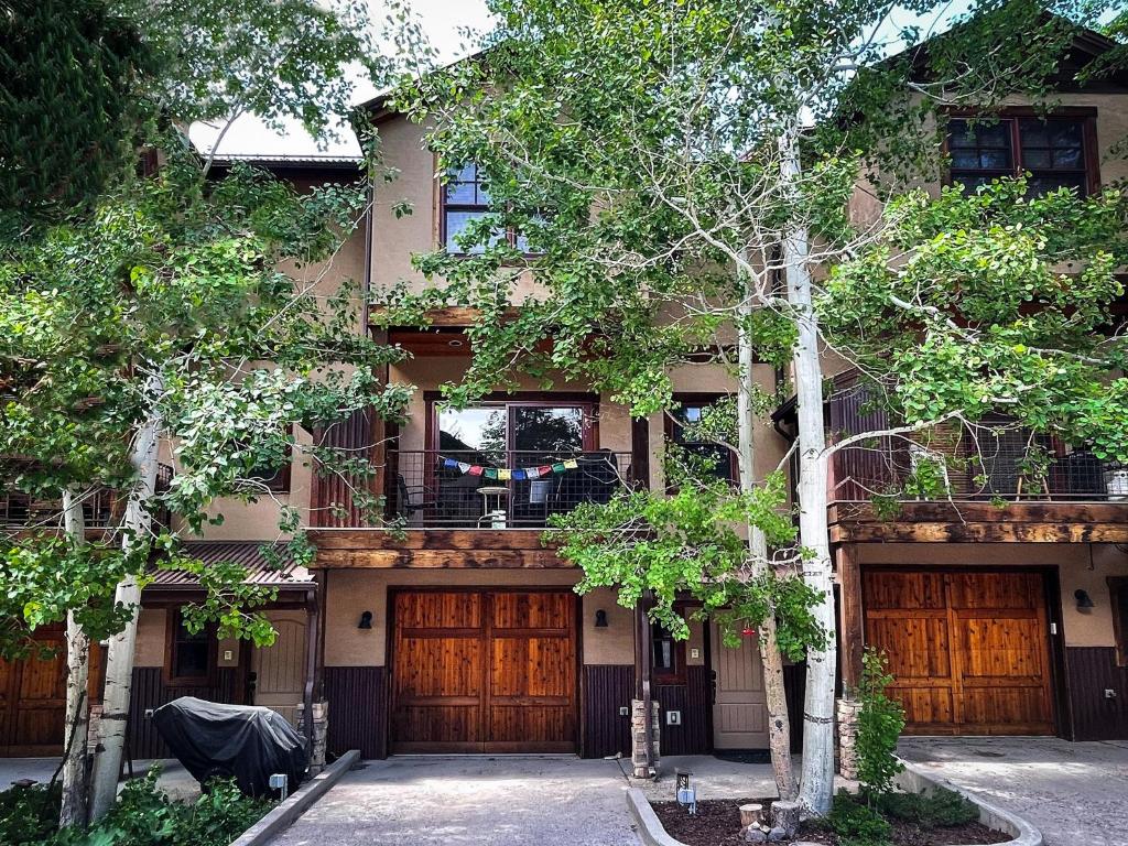 Elkhorn Townhome 1947, Ouray (updated prices 2024)