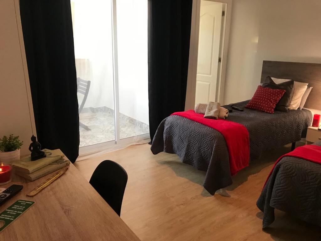 ViNALUX - Triple Room With Balcony