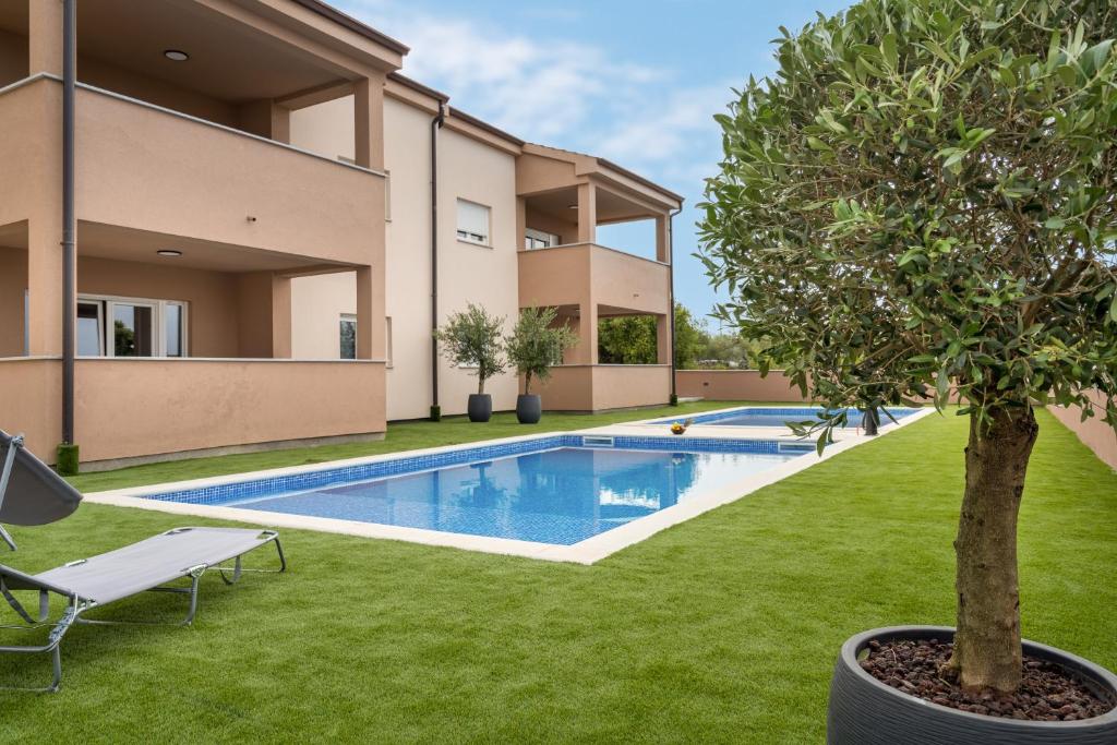 Bazén v ubytování Apartmani Villa Ruby nebo v jeho okolí