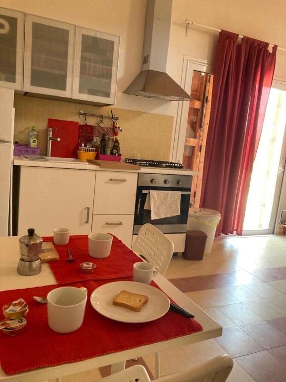 Kuchnia lub aneks kuchenny w obiekcie Casa Zupparda Noto