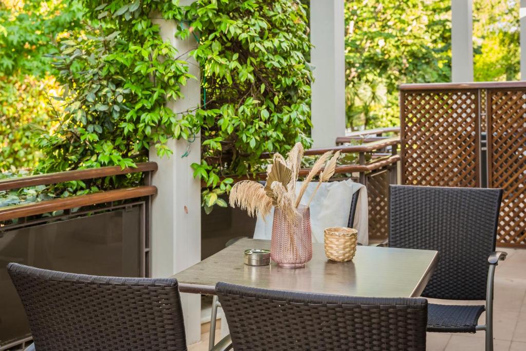 Daluz Boutique Hotel - 8