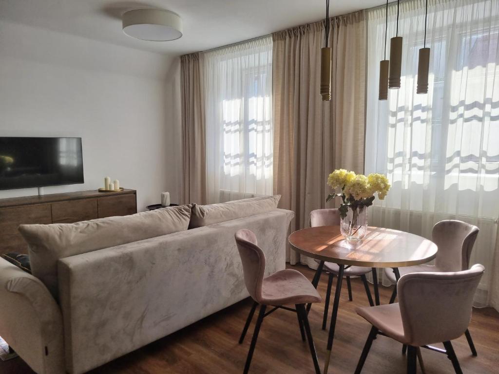 Posezení v ubytování Zelené apartmá v centru města České Budějovice
