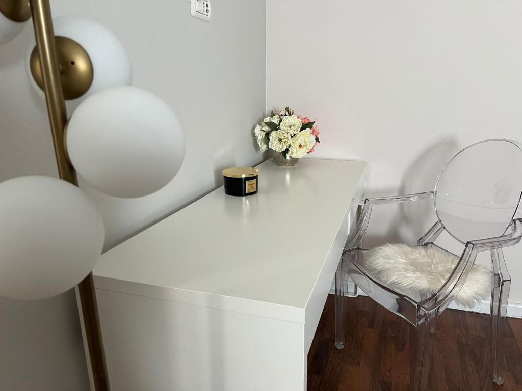 Arena Design Apartments with FREE Private Parking and with a terrace - 18