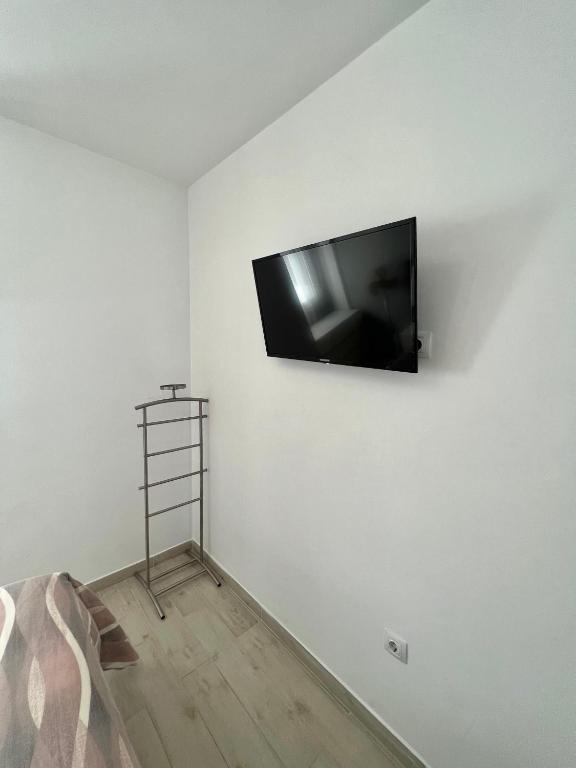 TV a/nebo společenská místnost v ubytování Los Cristianos ||