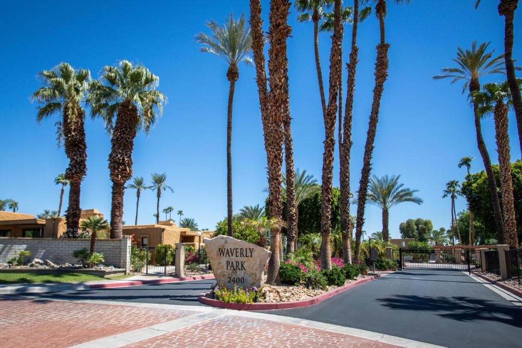 The Waverly 30 Day Minimum townhouse, Palm Springs (updated prices 2024)